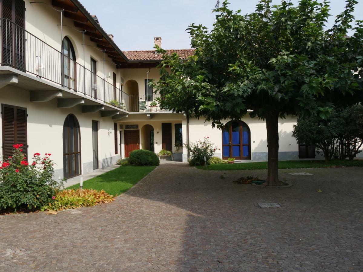 La Maison Du Soleil Appartamento Alba Pompeia Eksteriør bilde